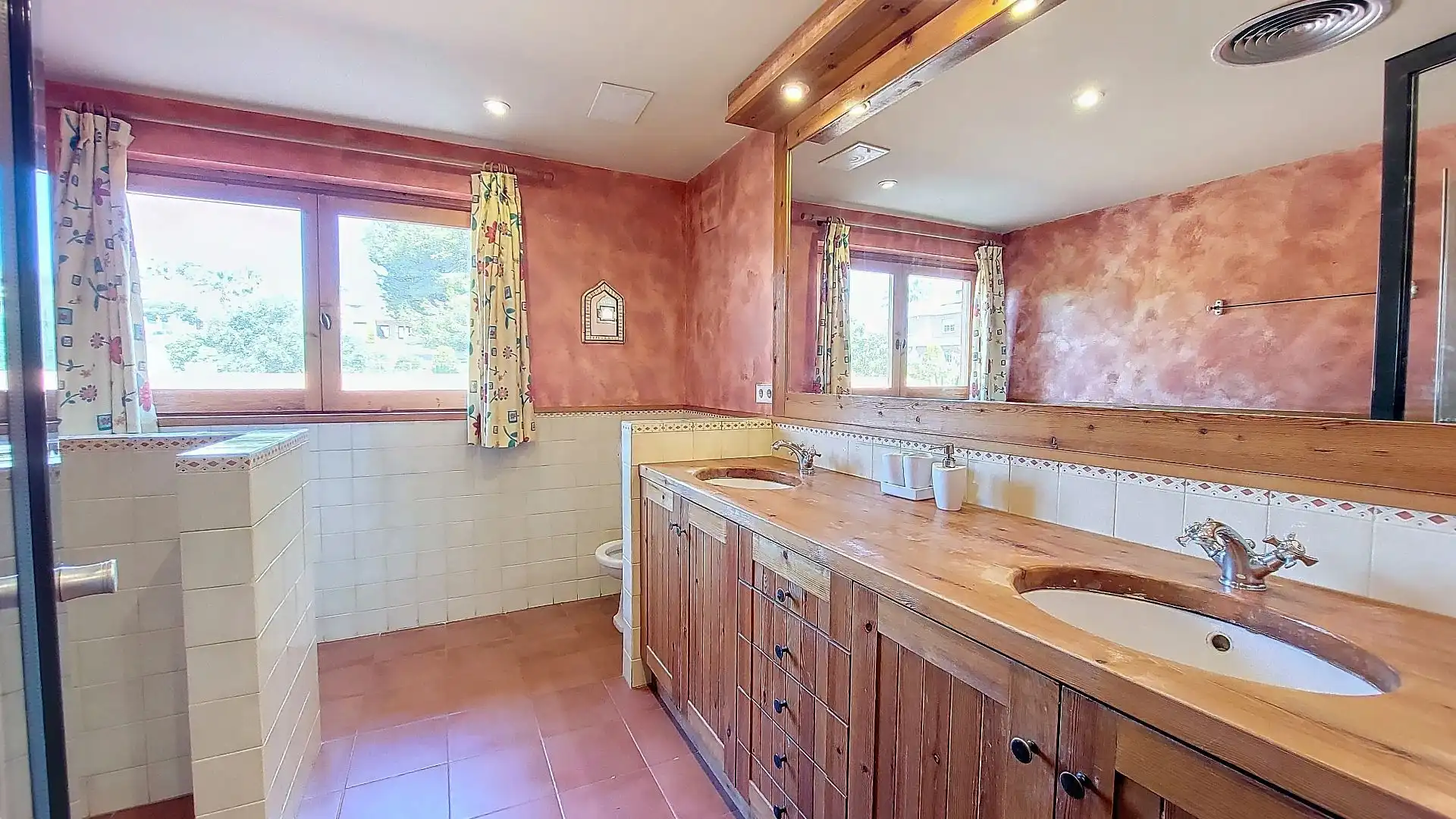 Baño de Casa o chalet en venta en Calafell con Aire acondicionado, Calefacción y Jardín privado