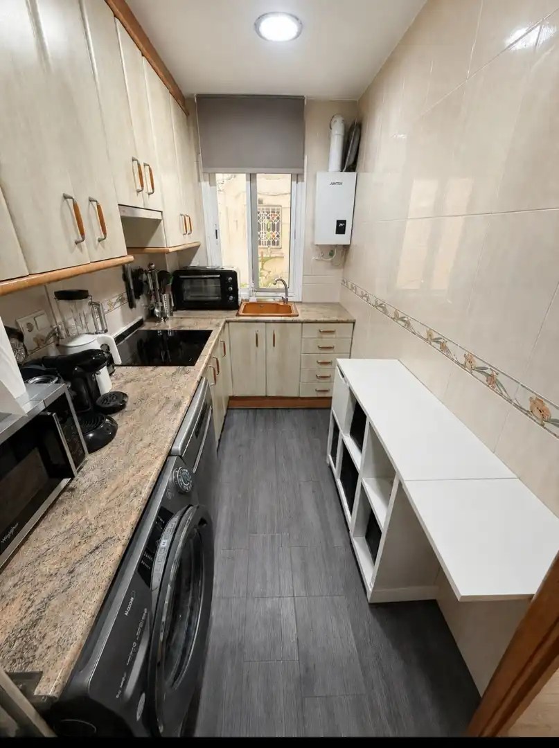 Flat with lift for sale in Carrer de Burgos, imagen 4