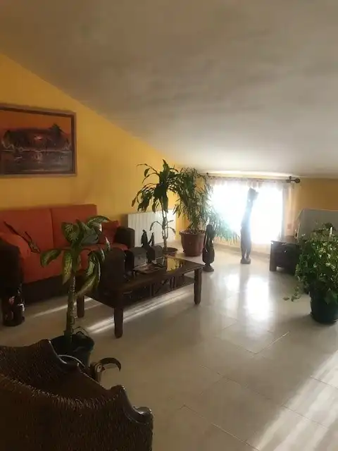 Sala de estar de Casa adosada en venta en Calatayud con Aire acondicionado, Calefacción y Jardín privado