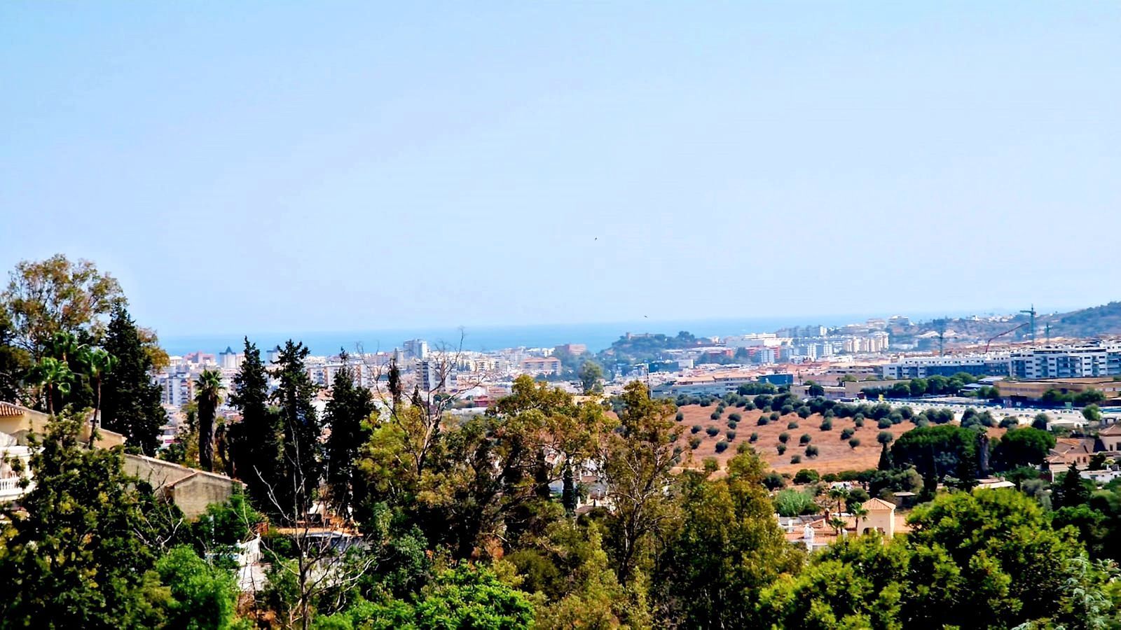 Exterior view of Single-family semi-detached for sale in Mijas  with Air Conditioner, Terrace and Furnished