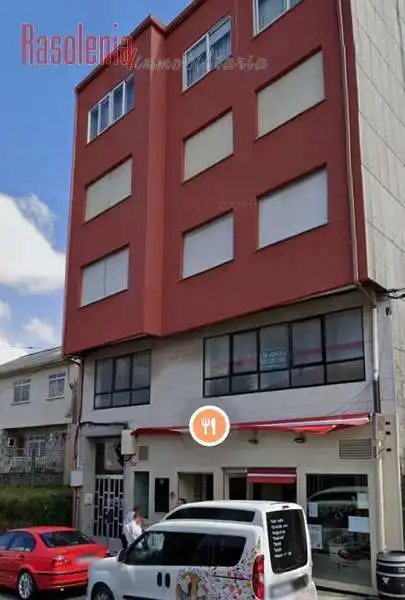 Außenansicht von Büro zum Verkauf in Neda