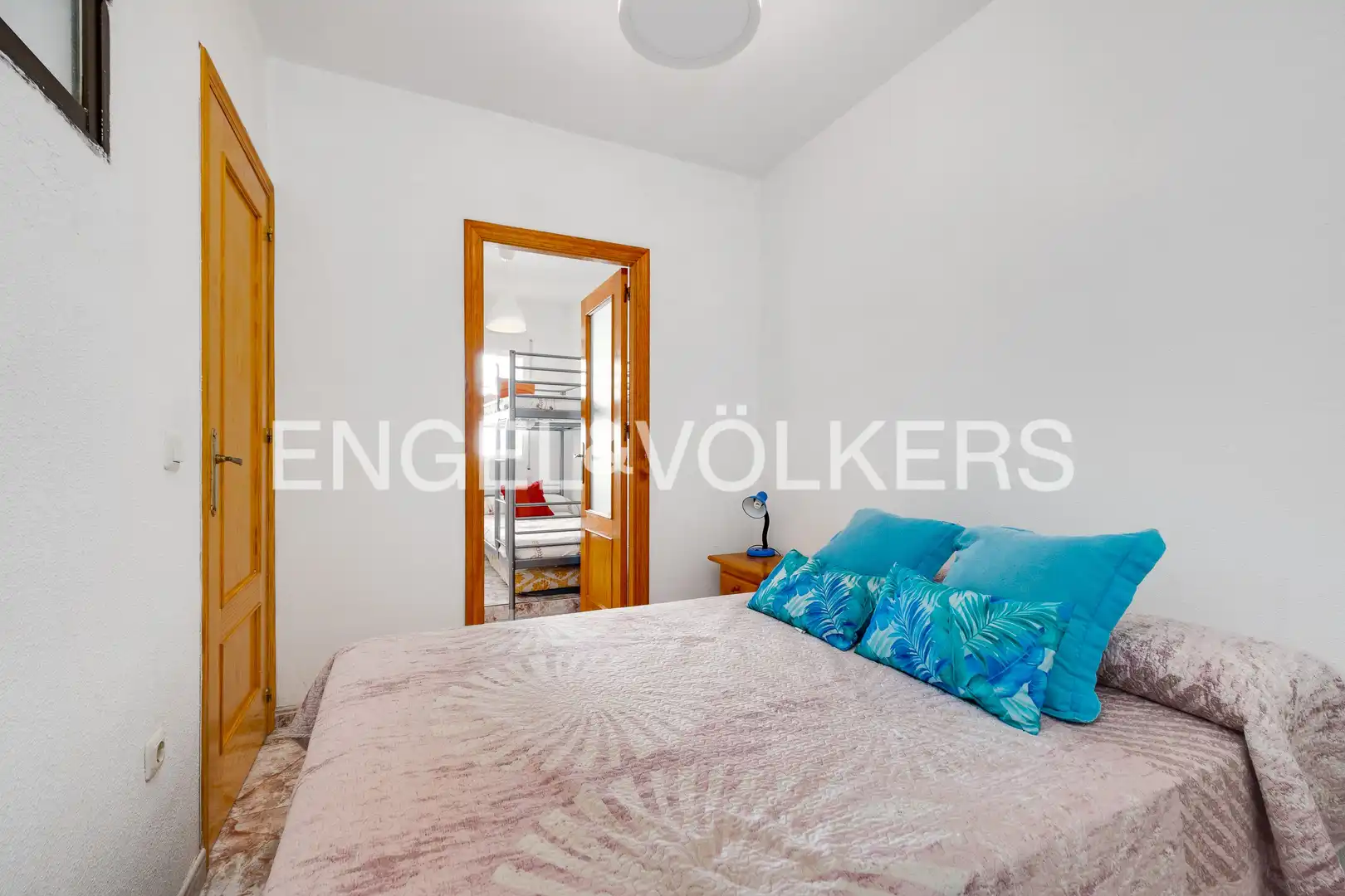 Schlafzimmer von Wohnung zum Verkauf in Torrevieja mit Klimaanlage, Heizung und Terrasse