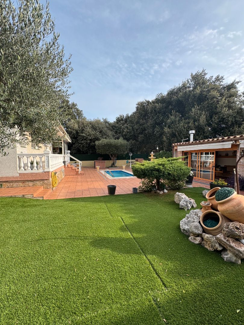 Jardí de Casa o xalet en venda en Avinyonet de Puigventós amb Aire condicionat, Calefacció i Jardí privat