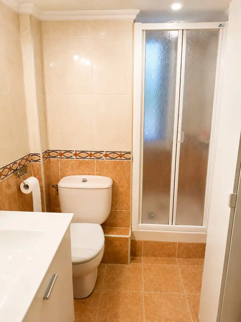 Bathroom of Flat for sale in Bilbao   with Heating and Balcony