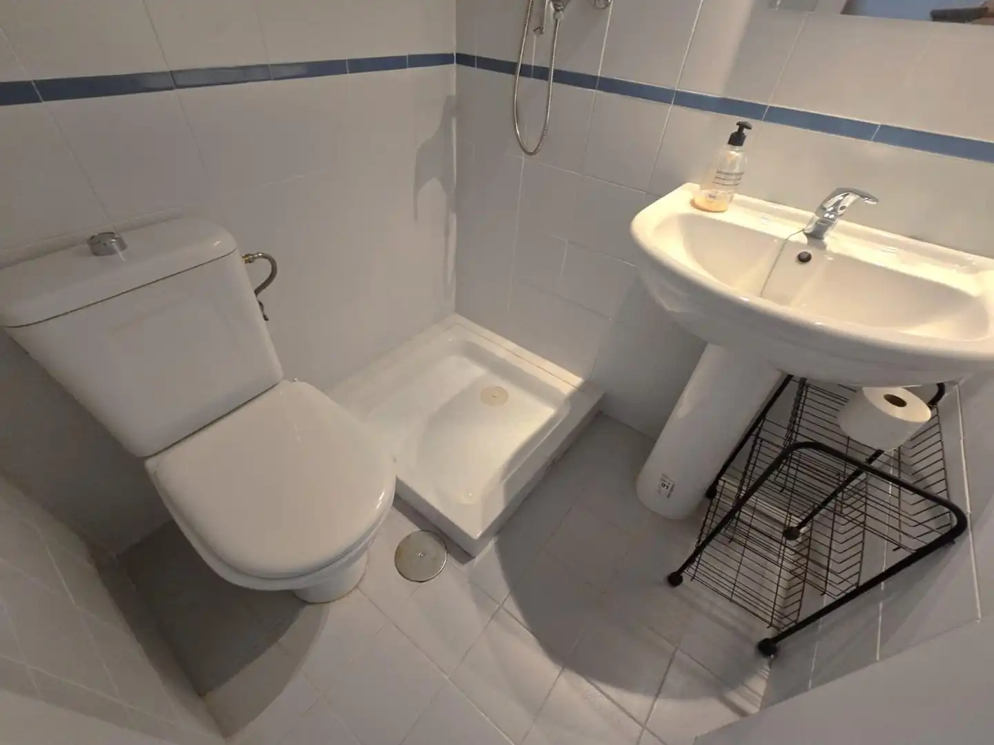 Bany de Planta baixa de lloguer en Jerez de la Frontera amb Aire condicionat, Terrassa i Moblat