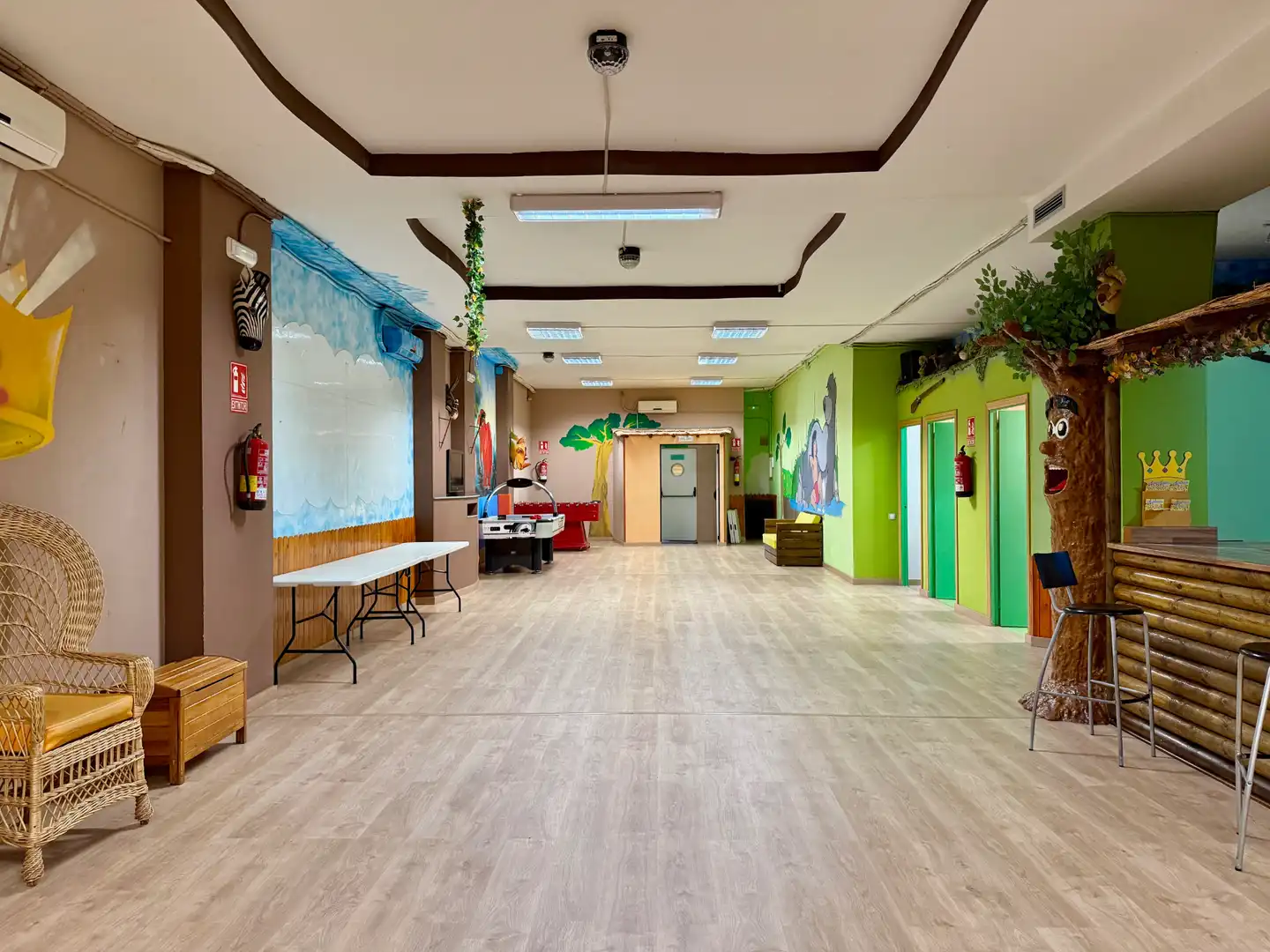 Gewerbefläche zum Verkauf in Carrer de Linné, imagen 13