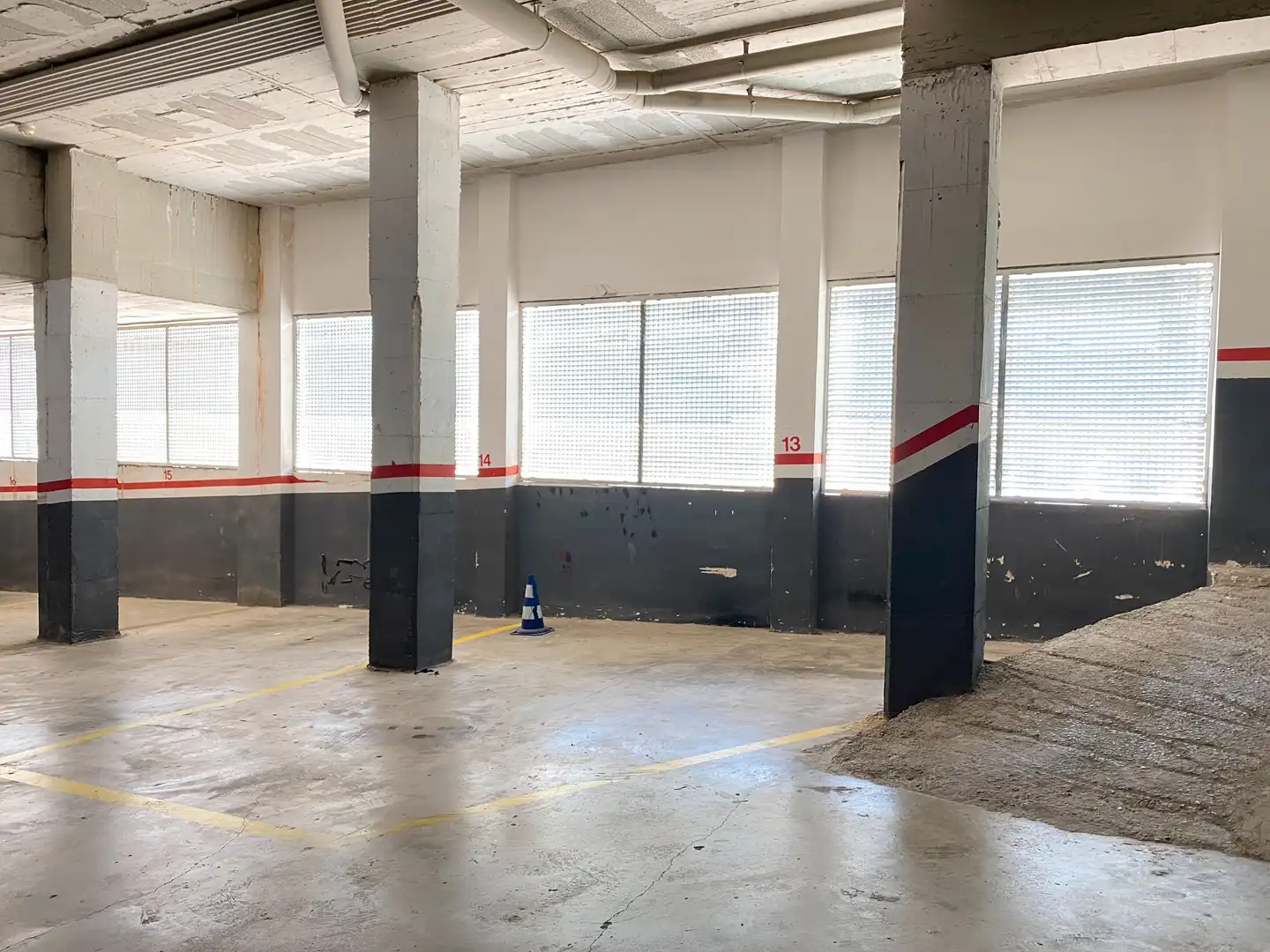 Parking de Garaje de alquiler en Corbera de Llobregat