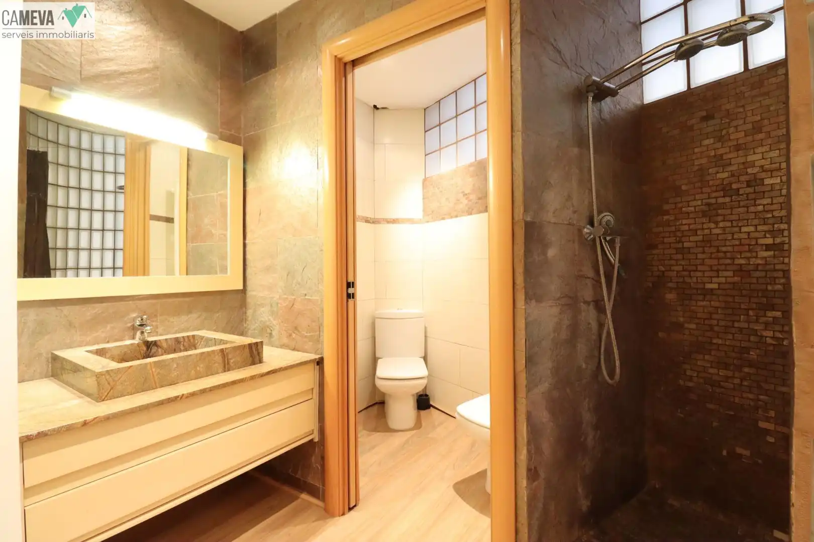 Bathroom of Houses for sale in Sabadell  with Air Conditioner, Heating and Private garden