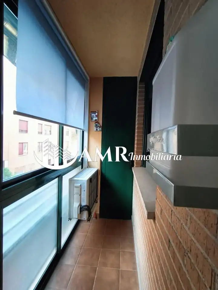 Terraza de Piso en venta en Parla con Calefacción, Trastero y Amueblado