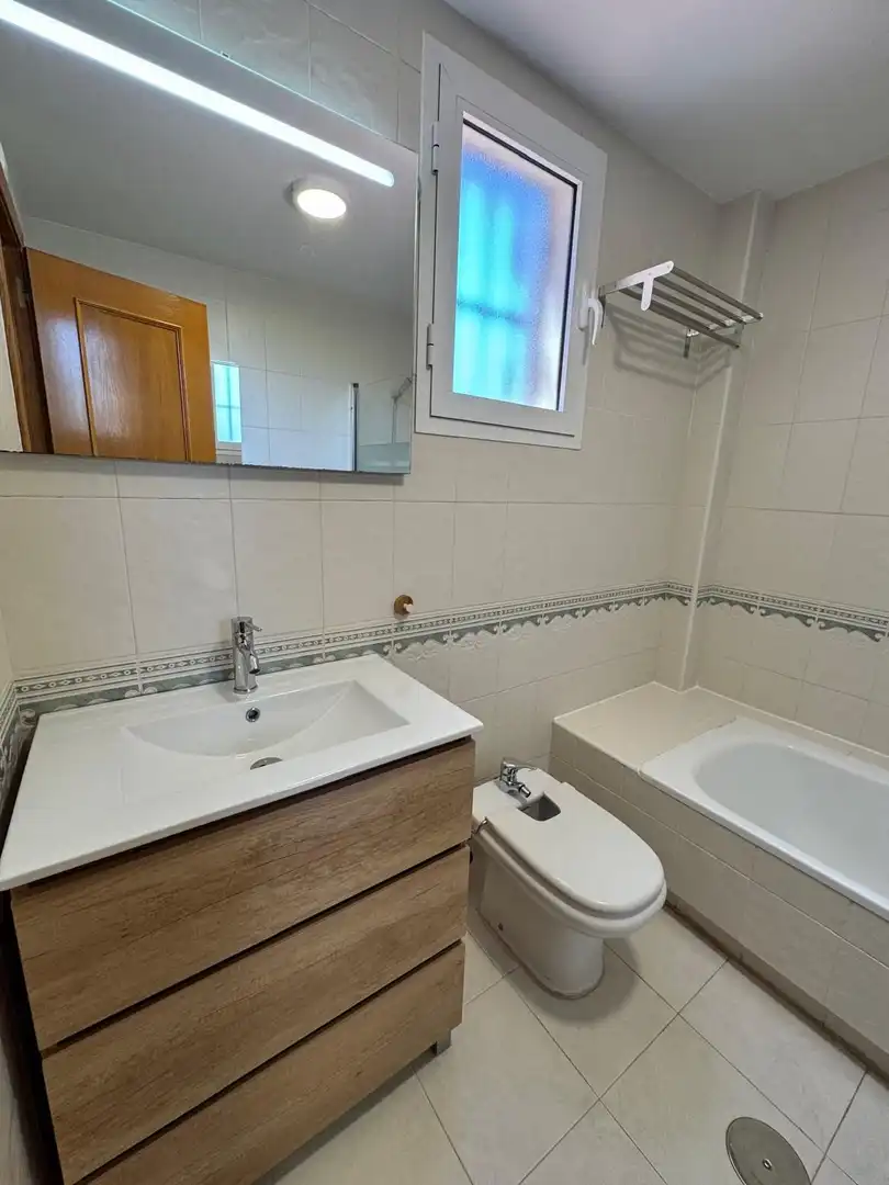 Baño de Casa o chalet de alquiler en Mutxamel con Aire acondicionado, Calefacción y Jardín privado