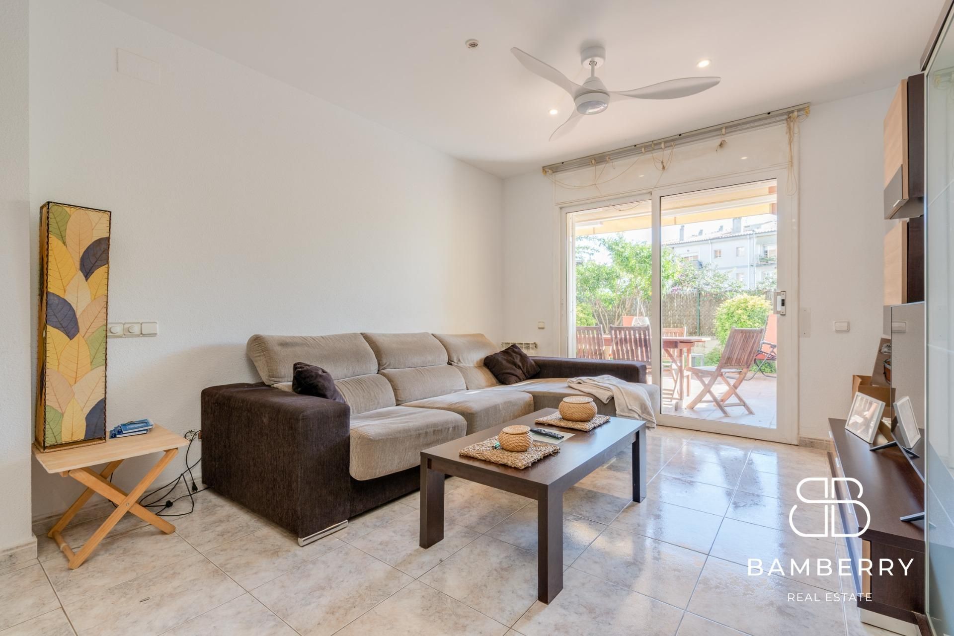 Living room of Apartment for sale in Sant Pol de Mar  with Heating, Storage room and Community pool