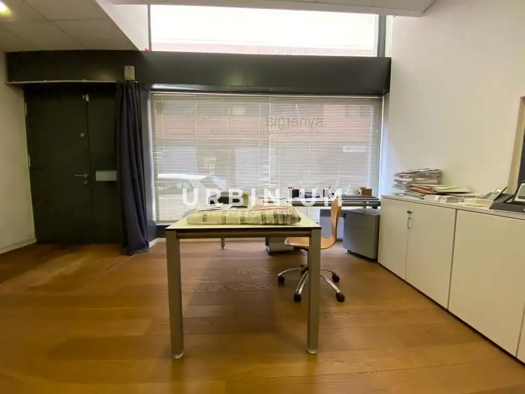 Business premises for sale in La Devesa, imagen 4