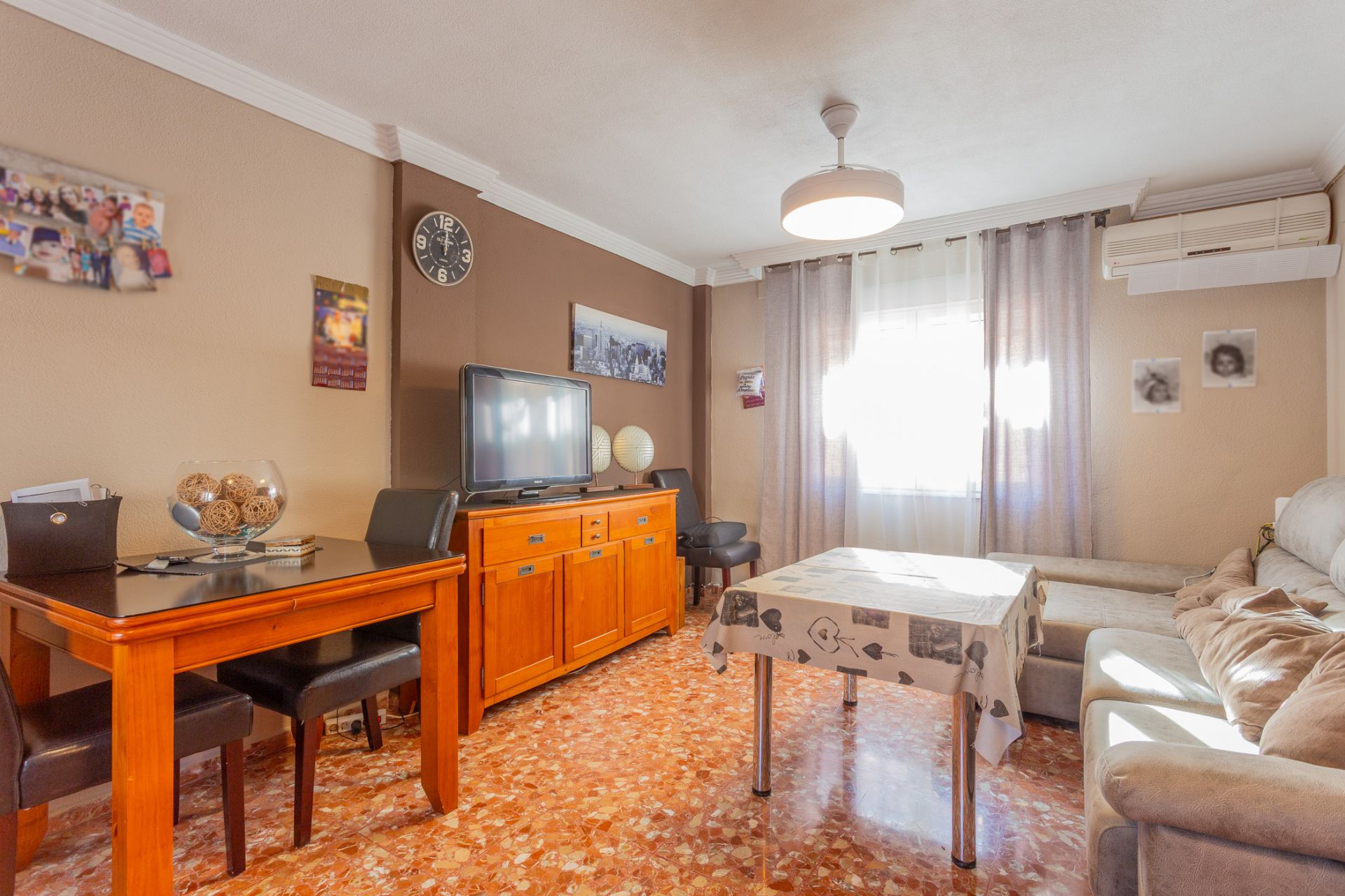 Casa adosada en venda