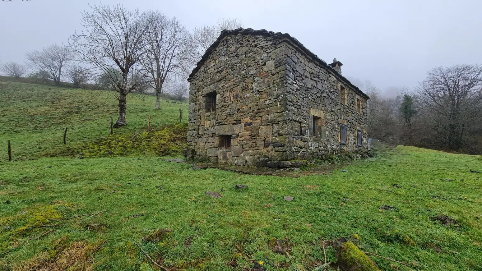 Vista exterior de Local en venta en San Roque de Riomiera