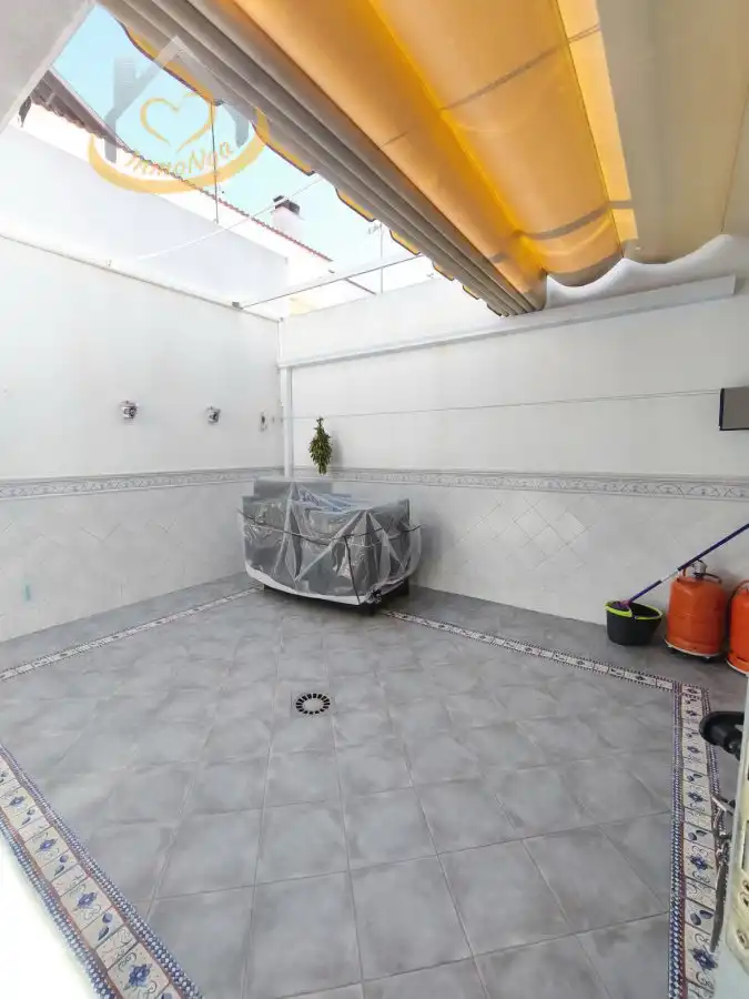Casa adosada en venta en Lepe