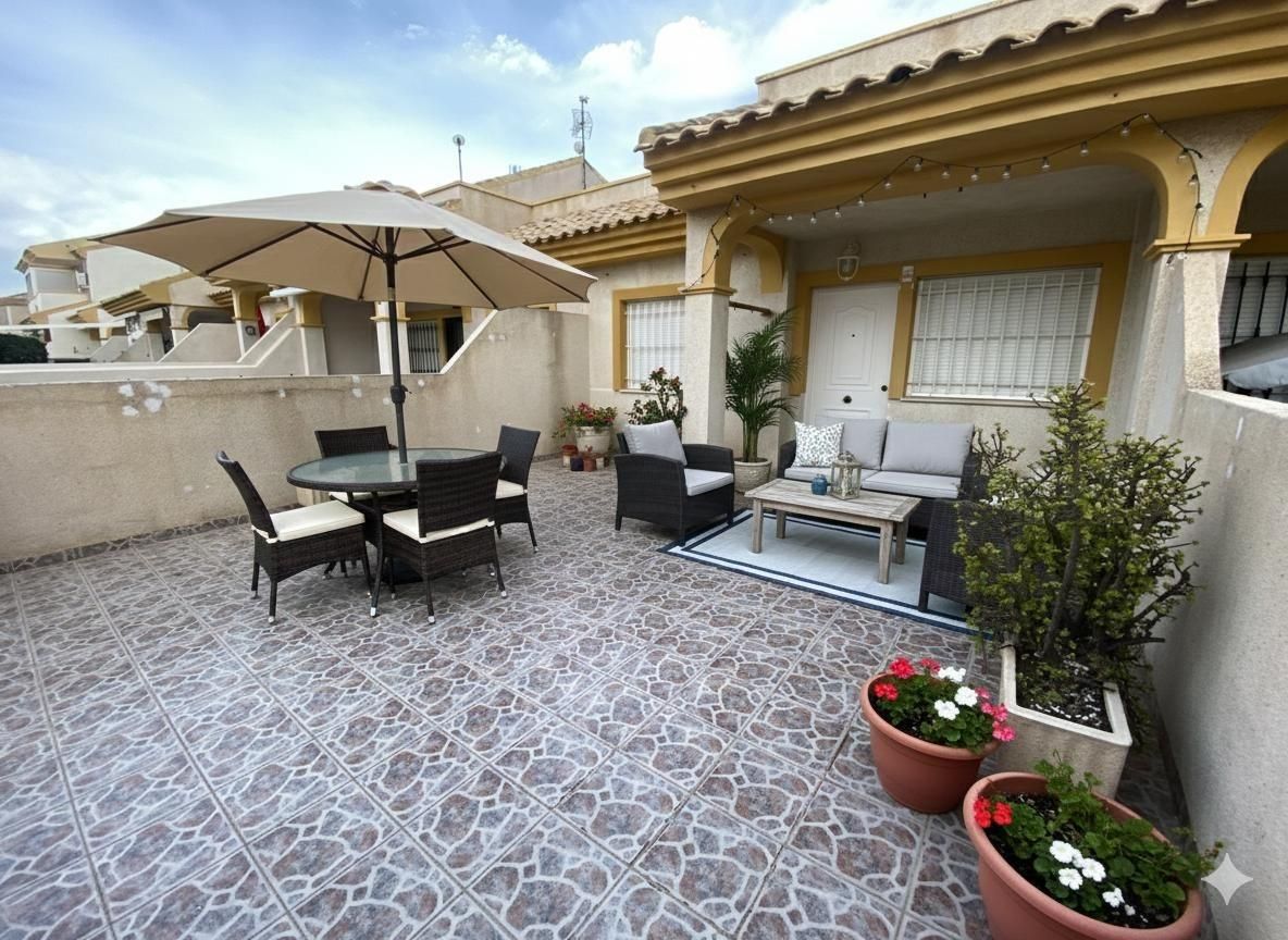 Terraza de Casa adosada en venta en Cartagena con Aire acondicionado, Jardín privado y Terraza