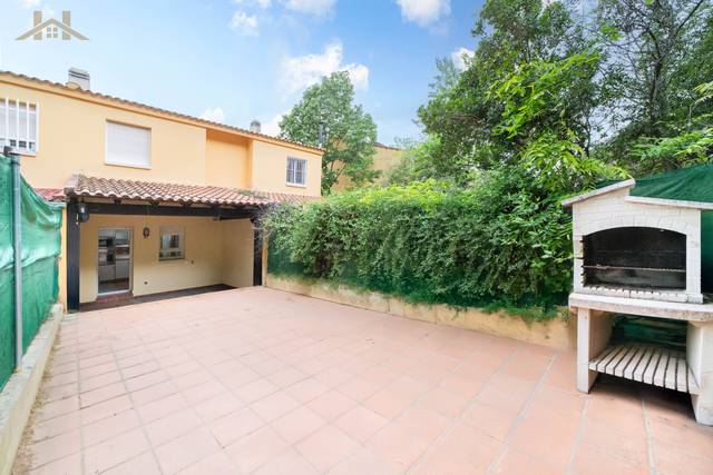 Casa adosada en Venta en Calle Guadiana, 115 en El Bosque