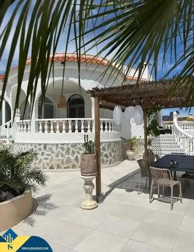 Detached house with pool for sale in Zona Carrefour - Urbanizaciones, imagen 9