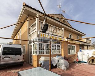 Exterior view of Single-family semi-detached for sale in Los Santos de la Humosa  with Terrace