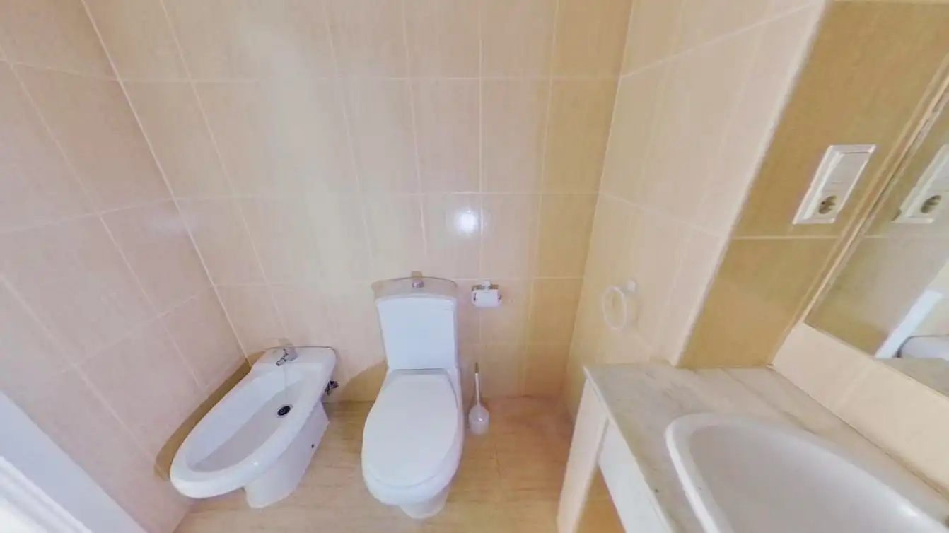 Piso en venta en Av España de Calahonda , Calahonda