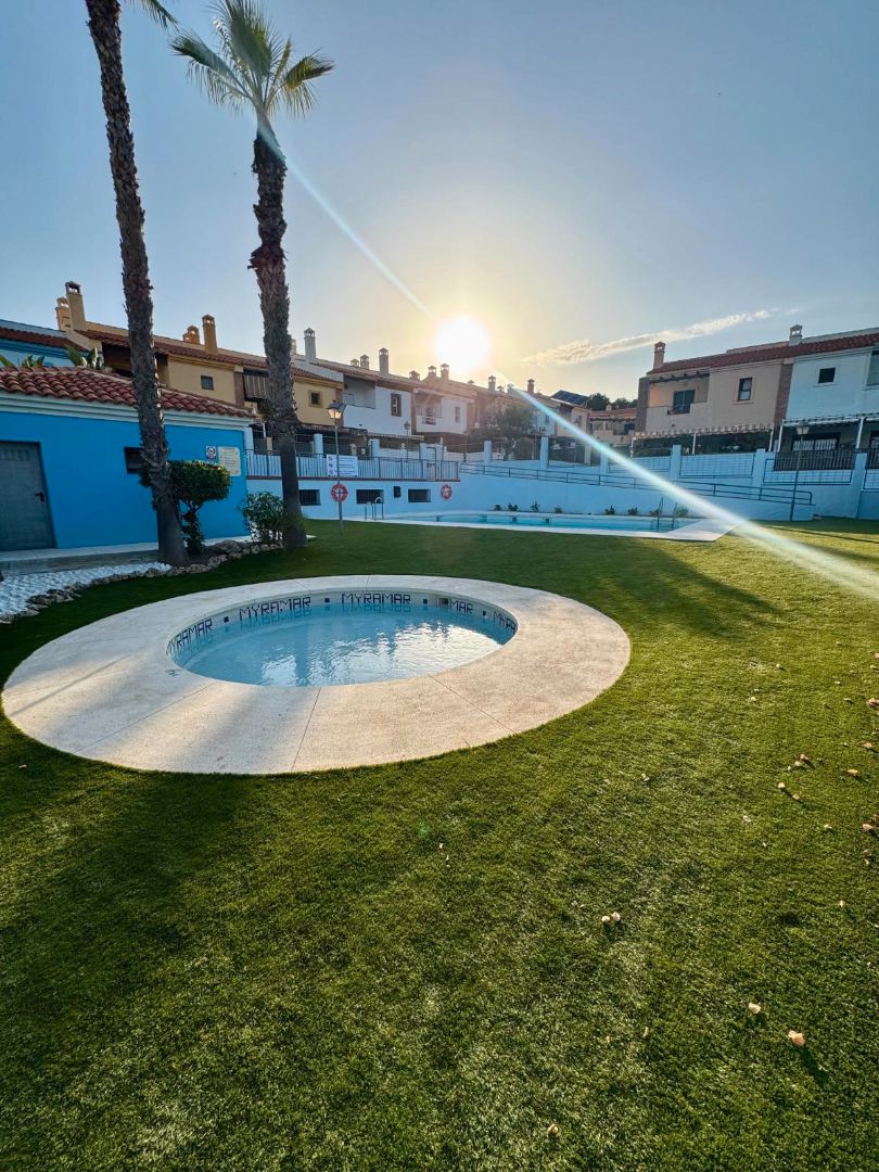 Piscina de Casa o xalet en venda en Rincón de la Victoria amb Aire condicionat, Calefacció i Jardí privat