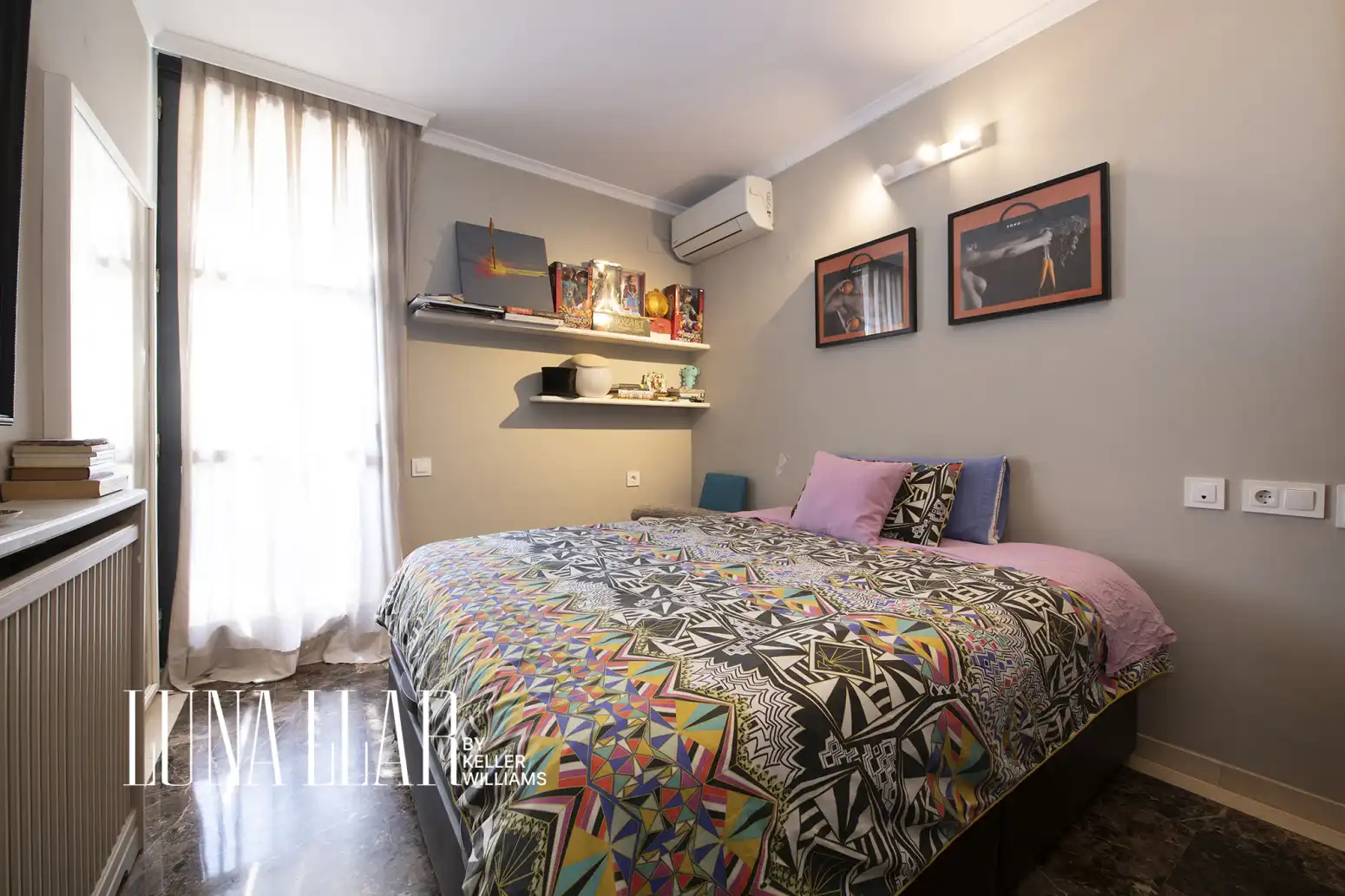 Schlafzimmer von Haus oder Chalet zum Verkauf in Castelldefels mit Terrasse und Schwimmbad