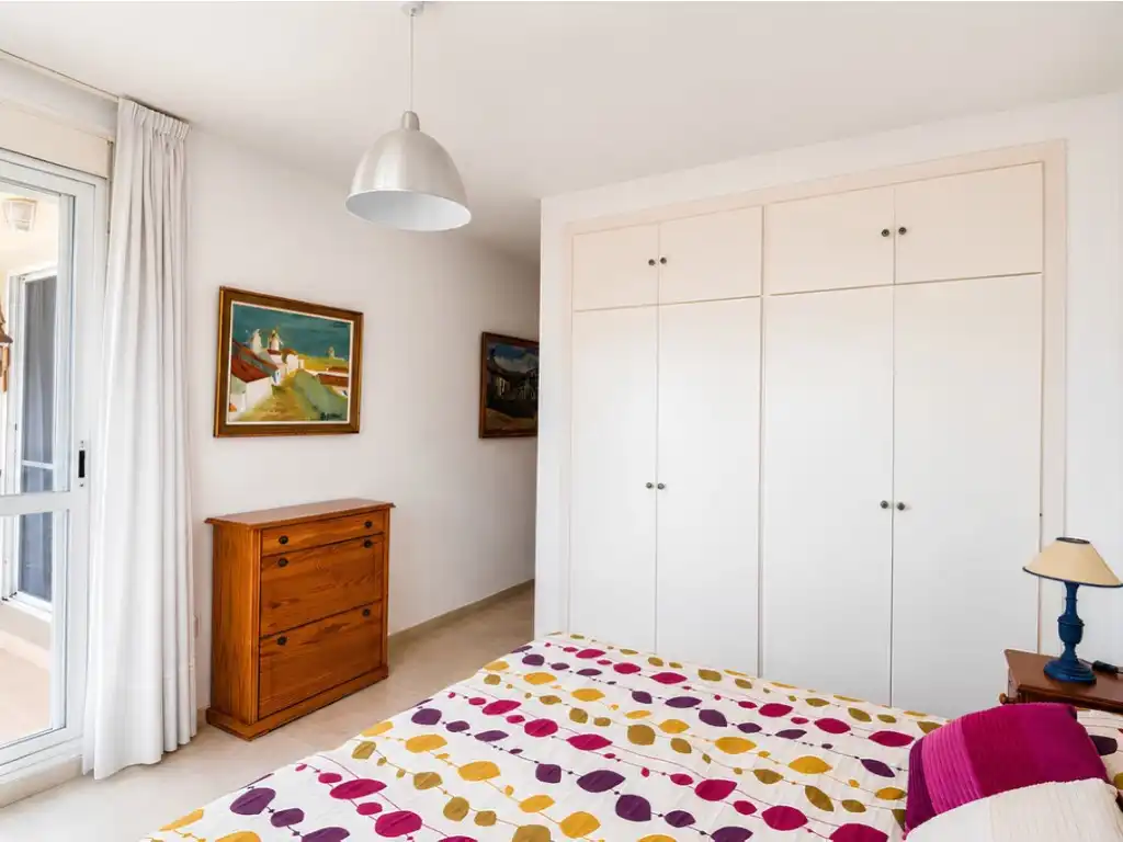 Bedroom of Flat for sale in Fuengirola  with Air Conditioner, Terrace and Swimming Pool