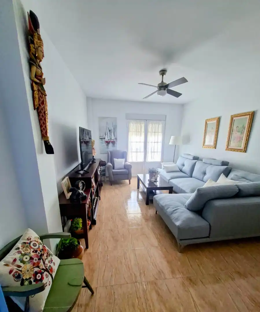 Flat with terrace for sale in Calle Real