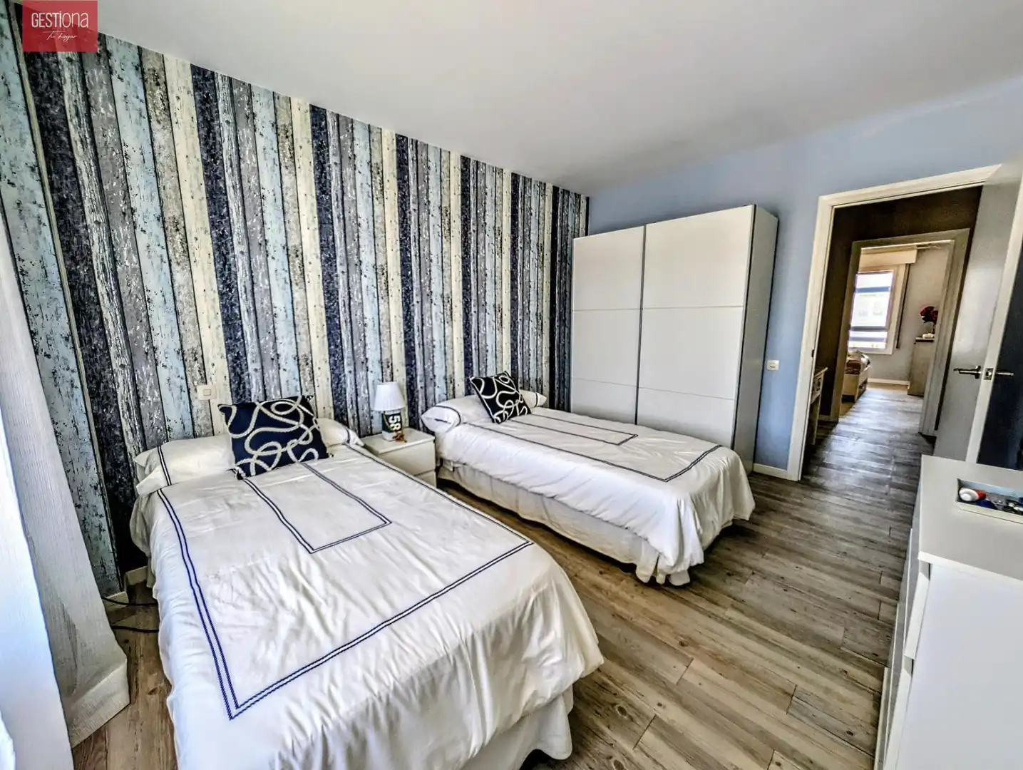 Dormitori de Apartament en venda en Arnuero