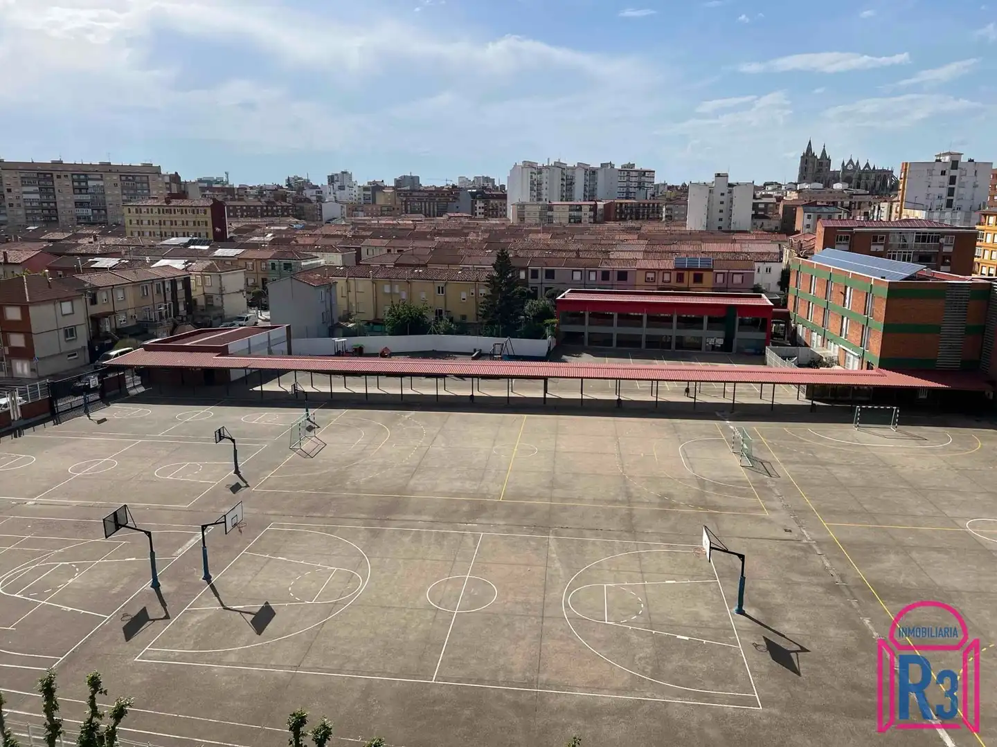 Parking of Flat for sale in León Capital   with Heating, Terrace and Storage room