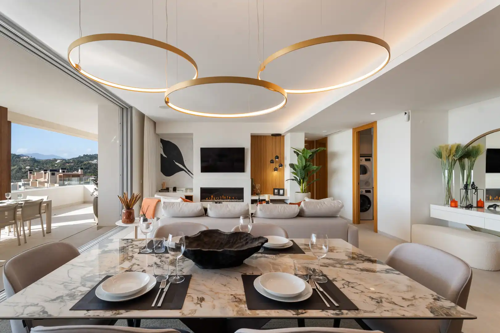 Dining room of Apartments for sale in Benahavís  with Air Conditioner, Terrace and Storage room