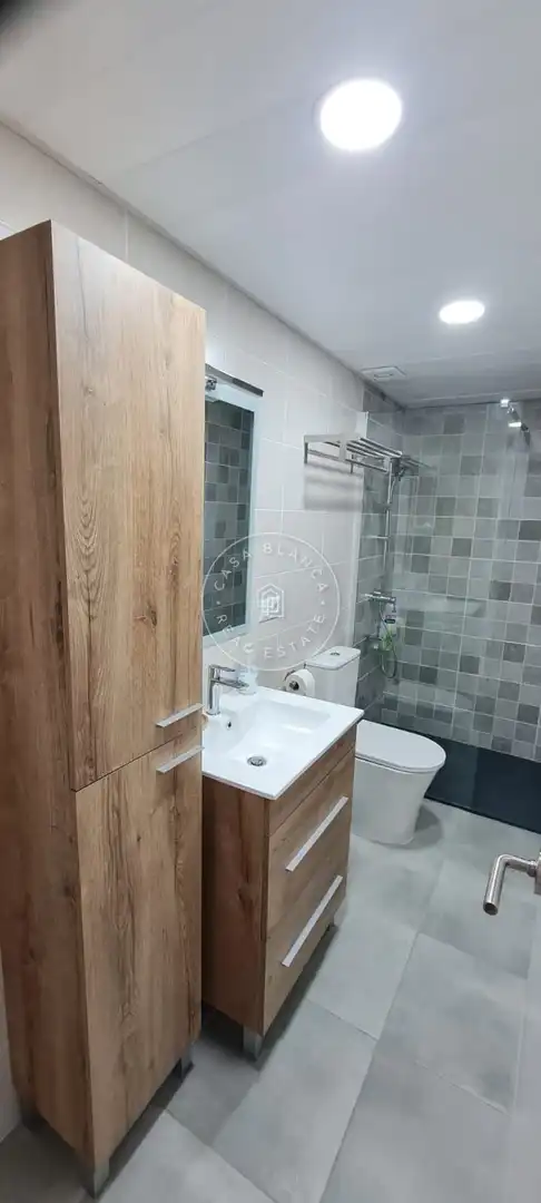 Baño de Apartamento en venta en Lloret de Mar con Aire acondicionado, Calefacción y Amueblado