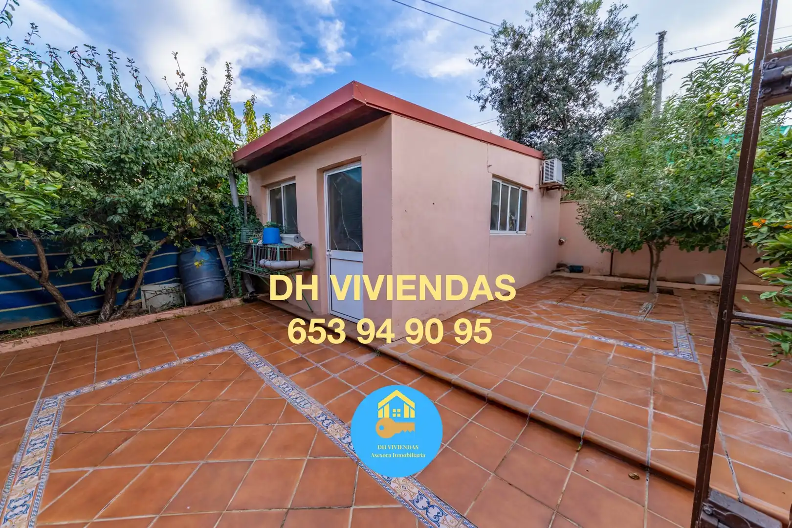 Garden of Houses for sale in Dos Hermanas  with Air Conditioner, Private garden and Terrace