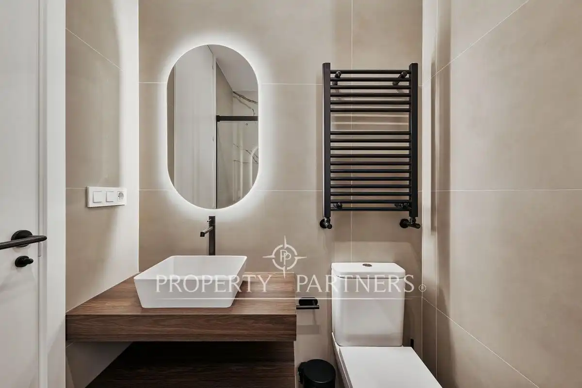 Baño de Apartamento en venta en Madrid con Aire acondicionado, Calefacción y Amueblado