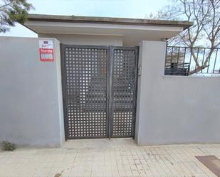 House or chalet for sale in Montroy