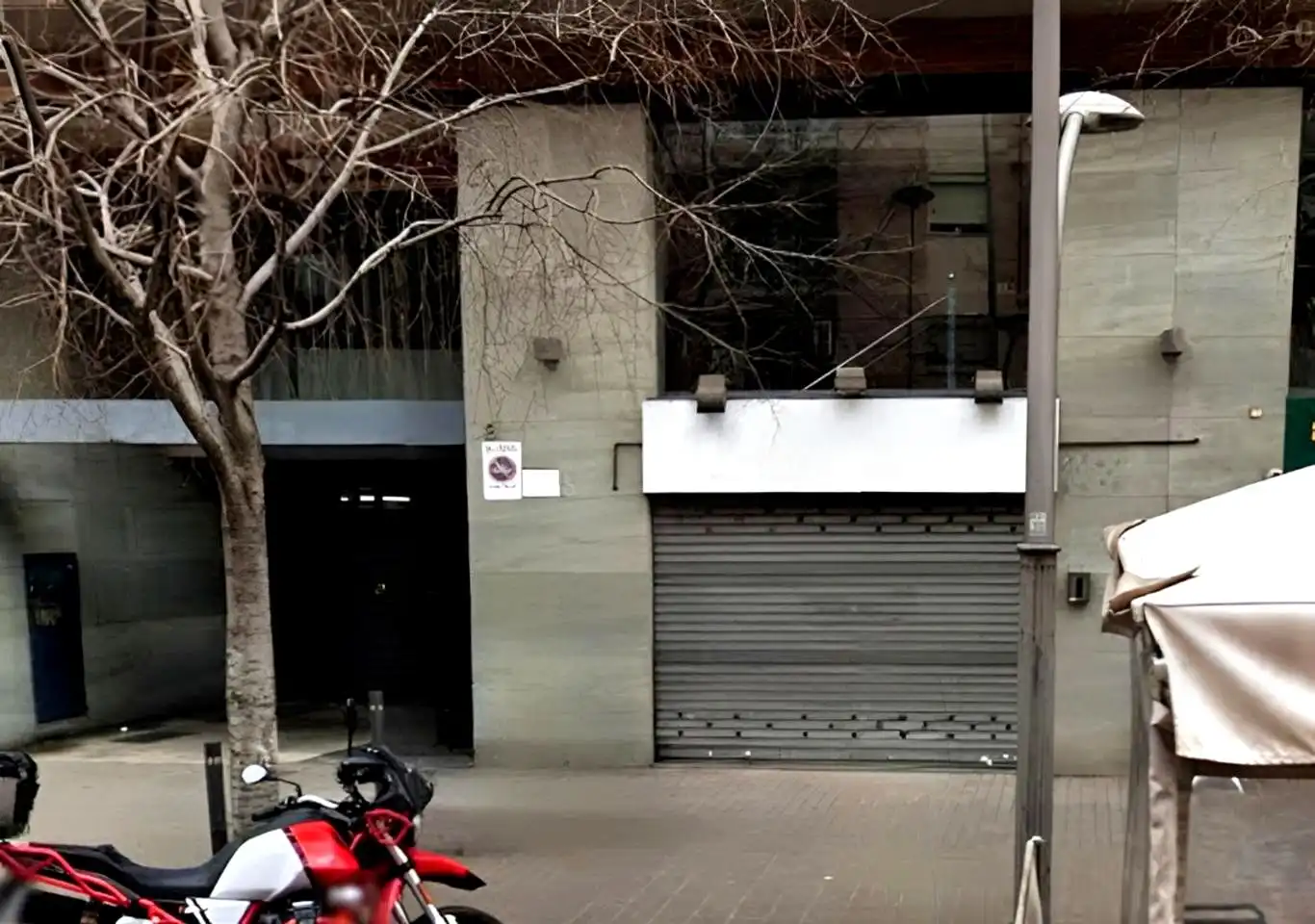 Business premises for sale in calle de Santa Anna