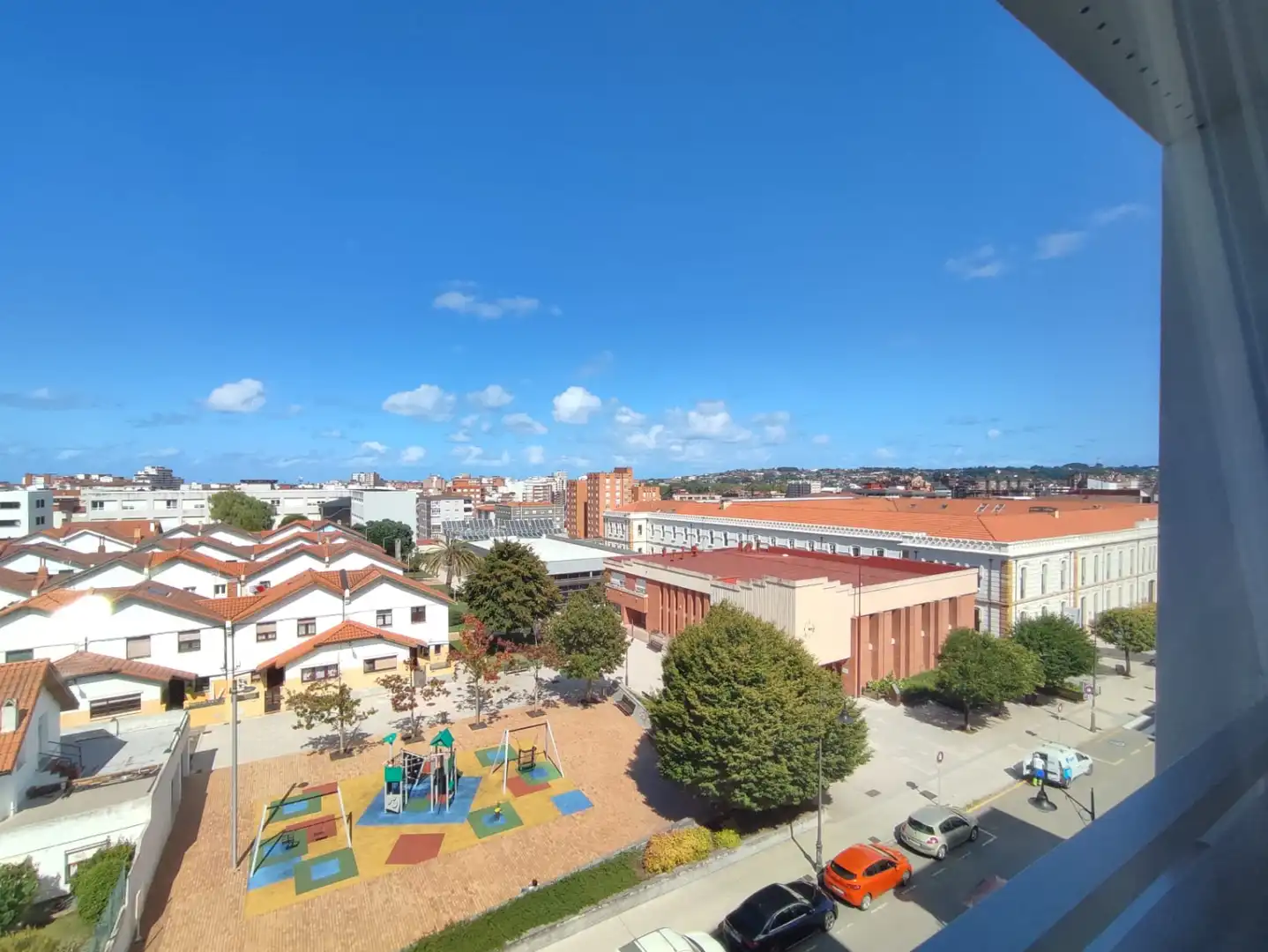 Flat with lift to rent in Gijón - Calle Avelino Gonzalez Mallada, imagen 2