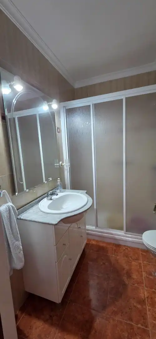Bathroom of Flat for sale in Sevilla  with Terrace