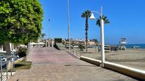Vista exterior de Apartament en venda en Rincón de la Victoria amb Parquet i Balcó