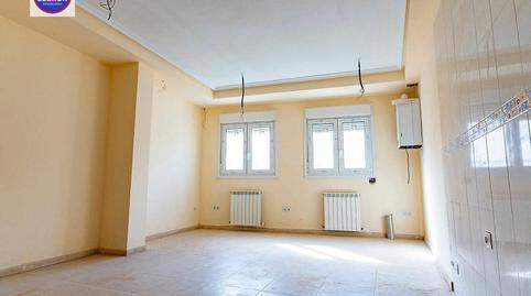 Foto 3 de Edificio en venta en Peralta / Azkoien, Navarra