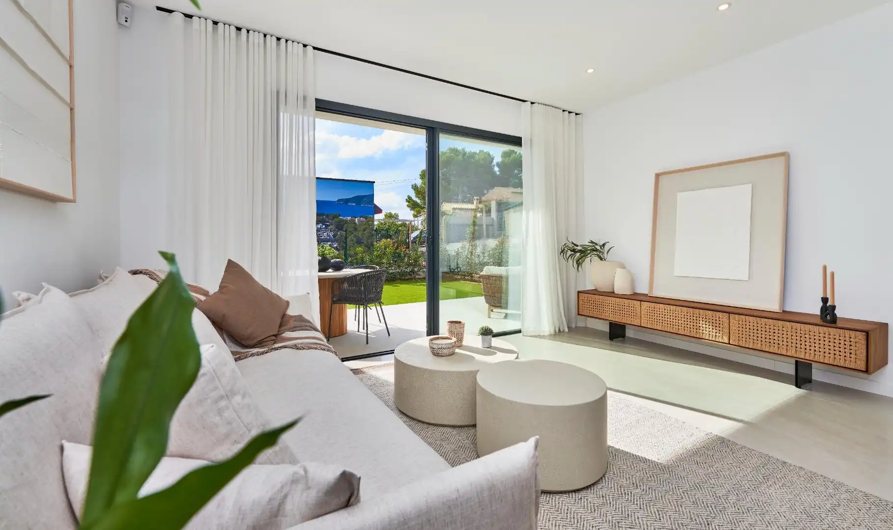 Living room of Flat for sale in Andratx  with Air Conditioner, Private garden and Terrace