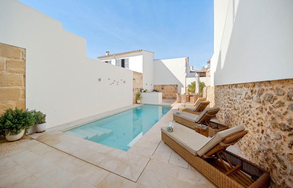 Piscina de Finca rústica en venda en Pollença amb Aire condicionat, Calefacció i Jardí privat