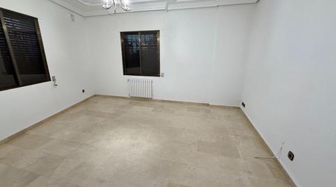 Foto 2 de Casa o chalet en venta en Miguelturra, Ciudad Real