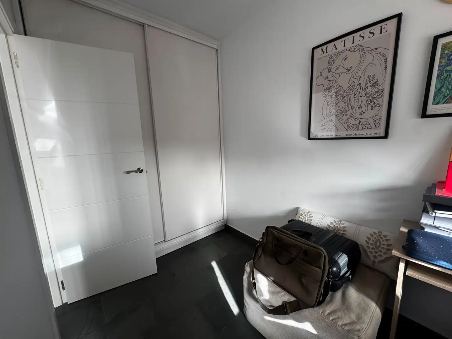 Habitación de Ático en venta en Alicante / Alacant con Aire acondicionado, Terraza y Amueblado