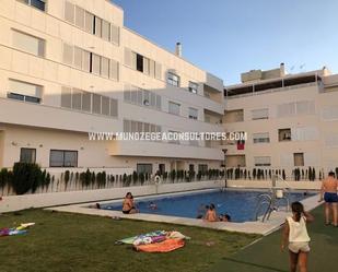 Piscina de Àtic en venda en Lucena amb Aire condicionat, Terrassa i Moblat