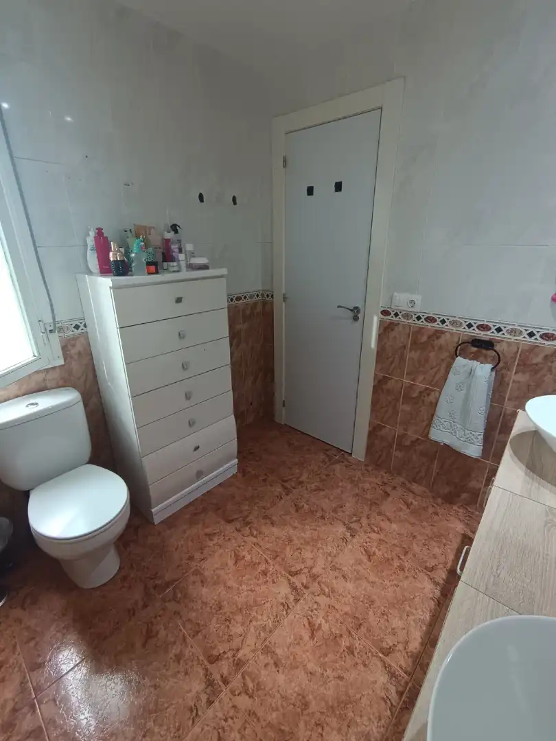 Baño de Casa o chalet en venta en El Viso de San Juan con Aire acondicionado, Jardín privado y Terraza