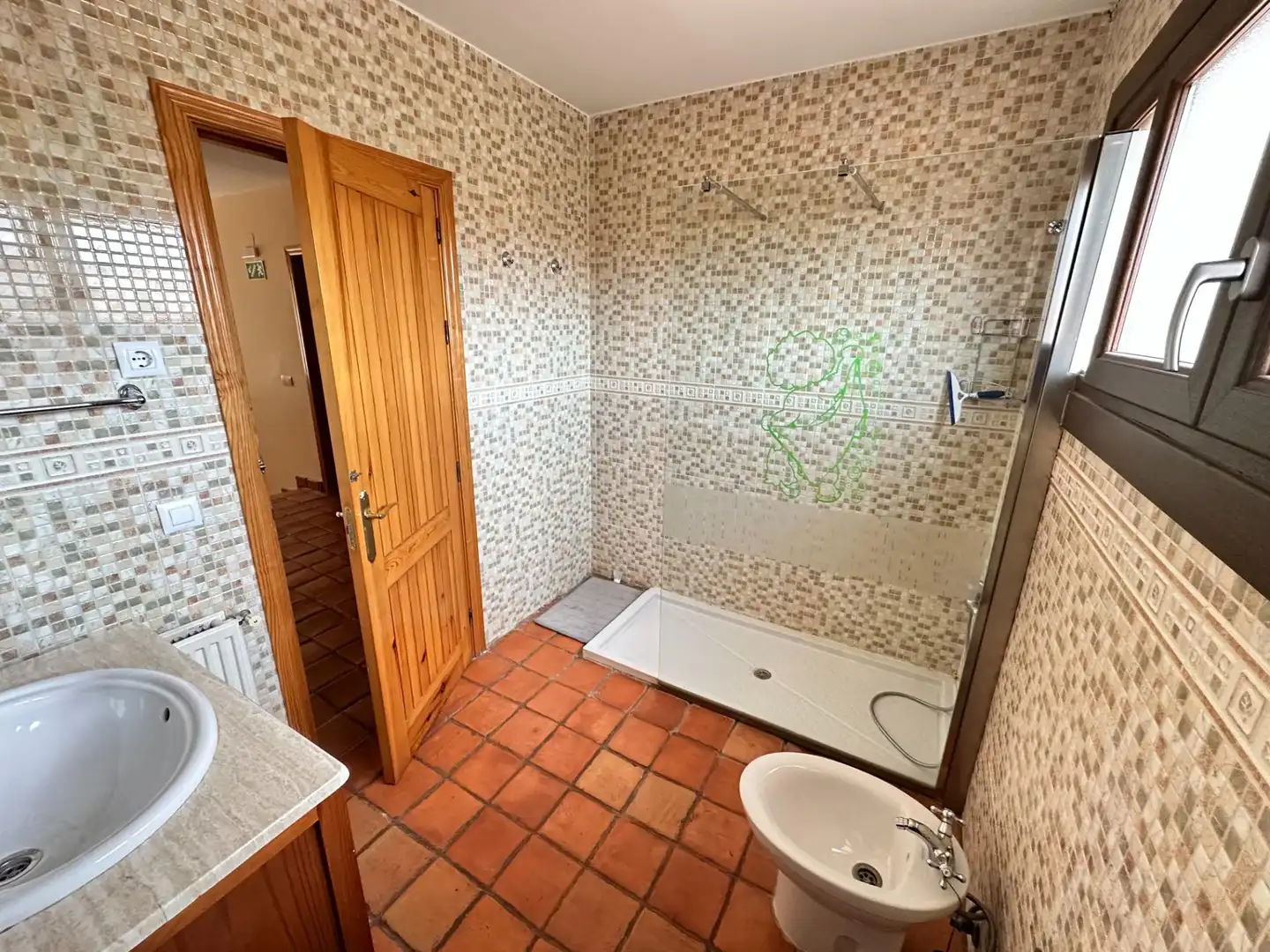 Baño de Casa o chalet en venta en Villalba de la Sierra con Aire acondicionado, Calefacción y Terraza