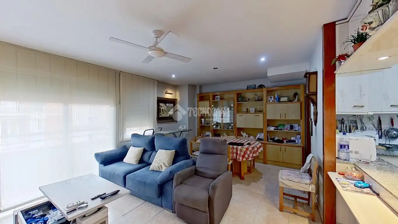 Piso con terraza en venta en Bases de Manresa - Carretera de Santpedor, imagen 2