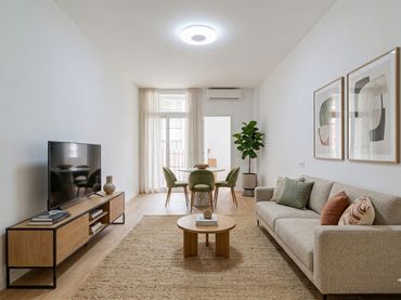 Appartamento con balcone in vendita a Barcelona - CL FELIP II