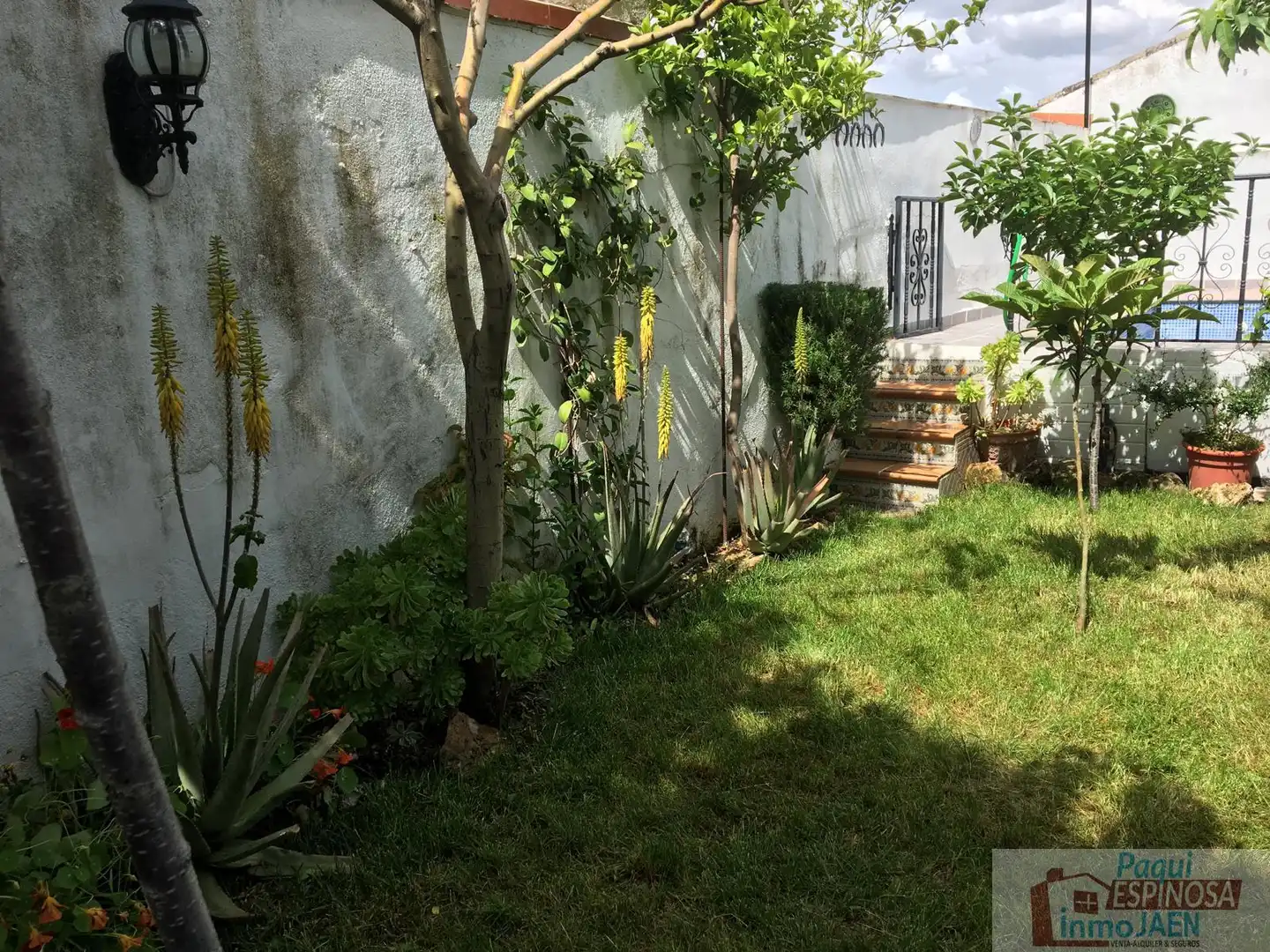 Garden of Houses for sale in Villardompardo  with Terrace, Swimming Pool and Furnished